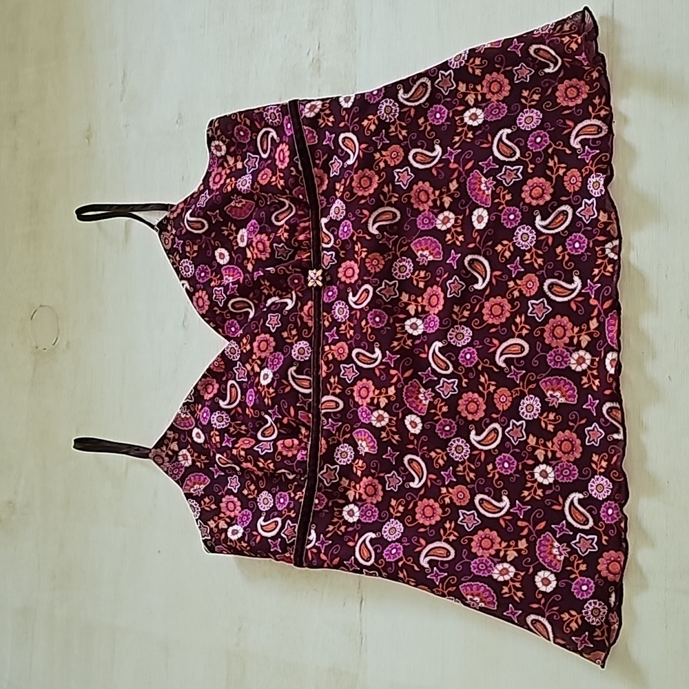 Strappy top burgundy like new